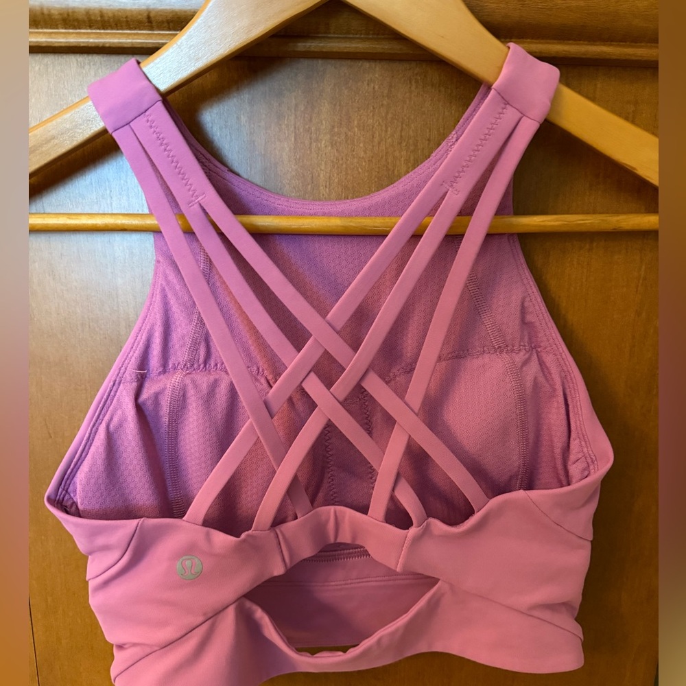 Lululemon Free To Be Serene Bra High Neck Longline, Magenta Glow, Size 4